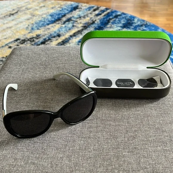 Kate Spade sunglasses - Picture 2 of 7